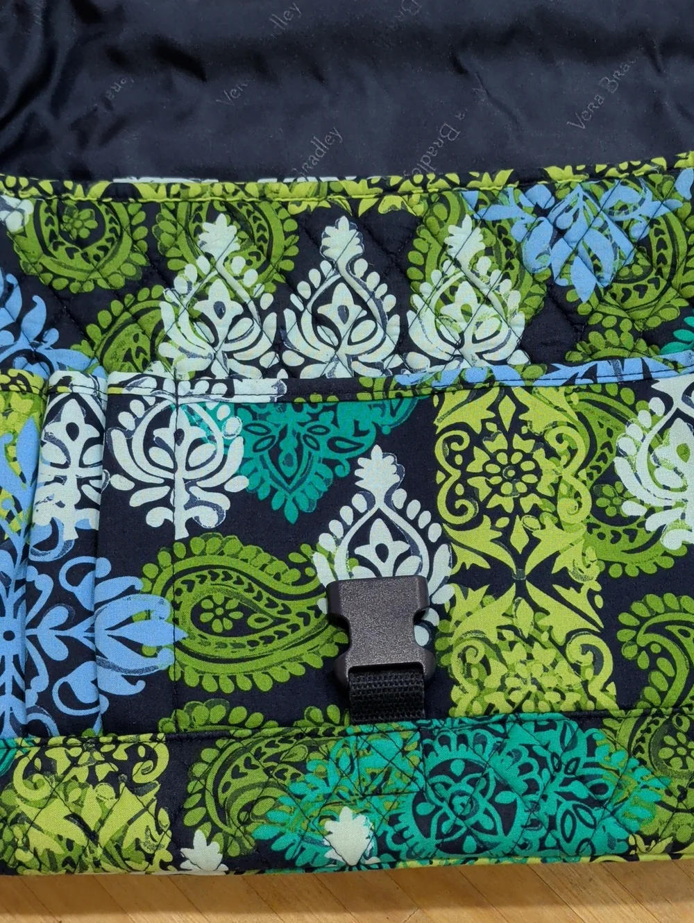 Vera Bradley Blue, Teal, Green & White Quilted Crossbody Messenger Bag - Picture 6 of 13